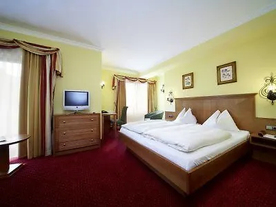 ****  Hotel Untersberg Sankt Leonhard  Rakousko